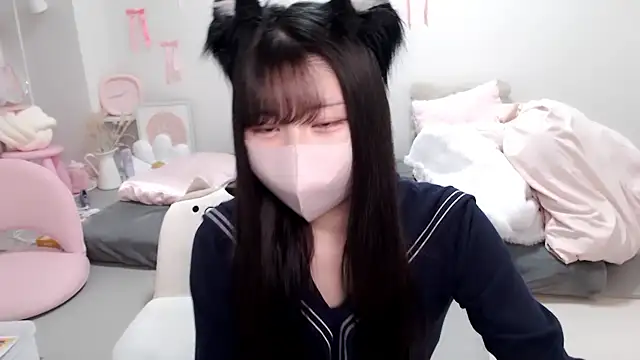 moka-neko online show from March 29, 2026, 1:57 pm