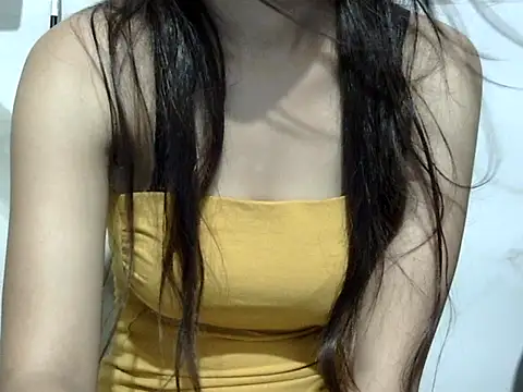 SEXYGUDIYA online show from September 10, 2025, 4:39 pm