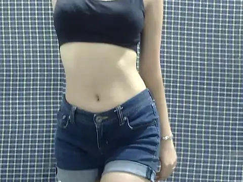 SEXYGUDIYA online show from September 28, 2025, 3:52 pm