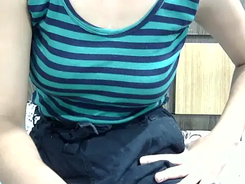 SEXYGUDIYA online show from September 26, 2025, 5:31 pm