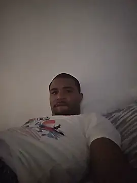 Snapshot of kingtaydo chatting on July 2, 2026, 1:17 am kingtaydo online show from July 2, 2026, 1:17 am