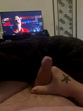 Snapshot of Badking9377 chatting on October 8, 2025, 5:13 pm Badking9377 online show from October 8, 2025, 5:13 pm