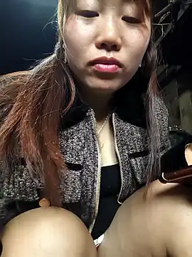 Snapshot of siki-00 chatting on January 10, 2026, 2:07 am siki-00 online show from January 10, 2026, 2:07 am