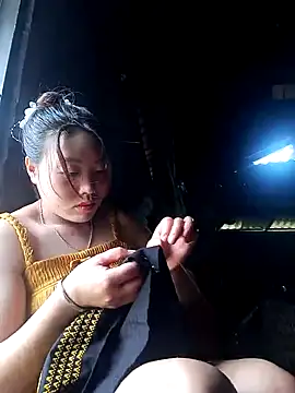 siki-00 online show from September 21, 2025, 2:39 am