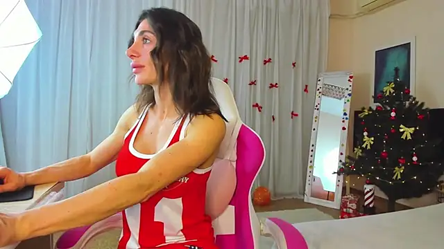 TinaFlames online show from January 6, 2026, 1:37 pm