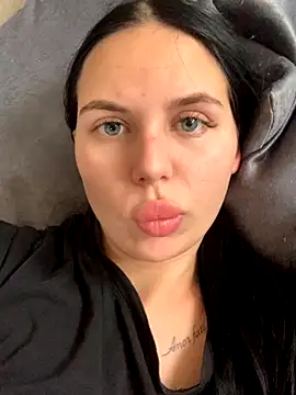 Snapshot of ksenia123 chatting on October 17, 2025, 8:50 am ksenia123 online show from October 17, 2025, 8:50 am