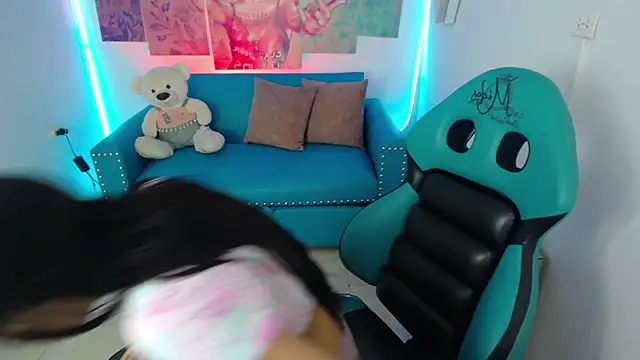 Snapshot of Ariannaa_m chatting on November 15, 2025, 10:30 am Ariannaa m online show from November 15, 2025, 10:30 am