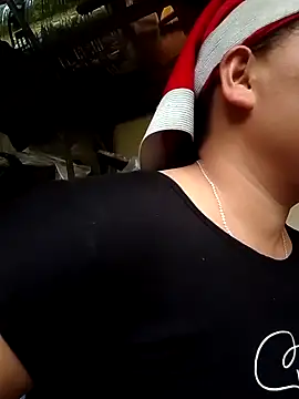 -Kitty-92 online show from October 22, 2025, 10:04 am