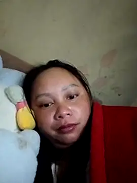 -Kitty-92 online show from November 28, 2025, 8:09 pm