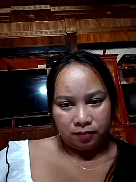 -Kitty-92 online show from October 9, 2025, 1:00 pm