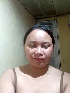 -Kitty-92 online show from September 19, 2025, 10:52 am