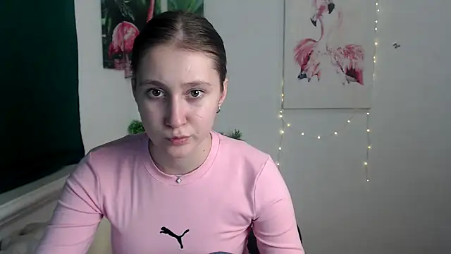 Milka kamila online show from November 18, 2025, 12:30 pm