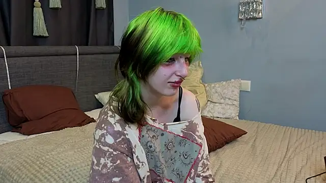 KandraCruser online show from October 1, 2025, 8:46 pm