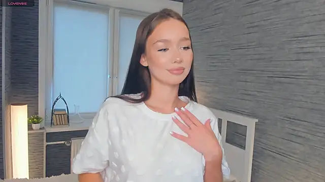 NedraLober online show from October 4, 2025, 7:32 am