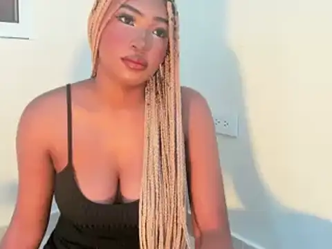 SophiaBloss online show from June 14, 2026, 9:27 pm