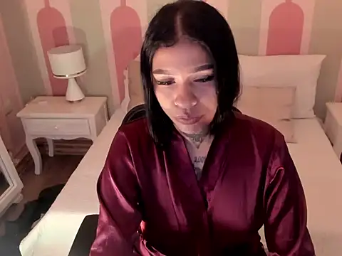  Sharloth  online show from October 29, 2025, 12:59 pm