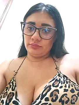 Monse--145 online show from October 3, 2025, 3:20 am