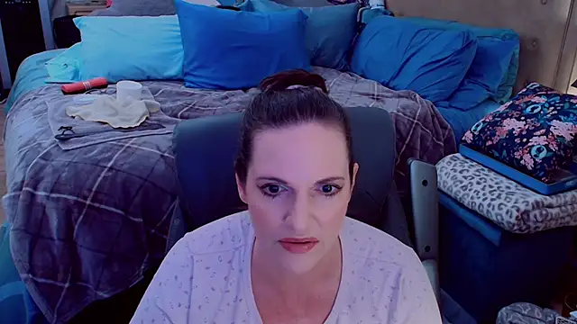 Snapshot of ninajaymes chatting on June 11, 2026, 12:32 am ninajaymes online show from June 11, 2026, 12:32 am