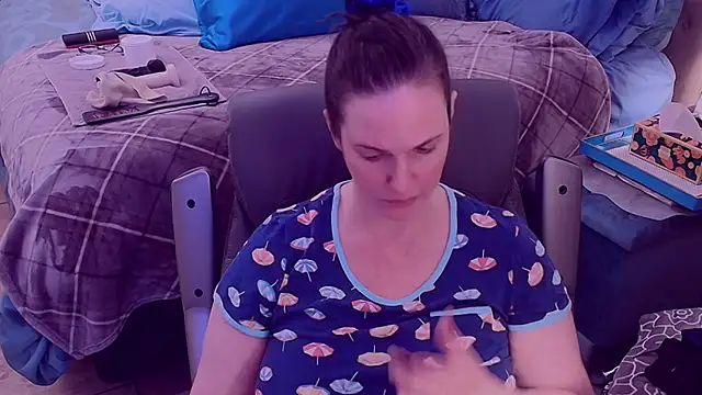 ninajaymes online show from February 25, 2025, 3:42 am