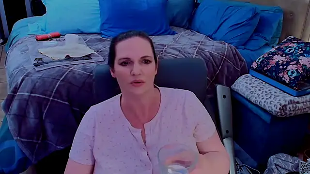 Snapshot of ninajaymes chatting on June 11, 2026, 3:14 am ninajaymes online show from June 11, 2026, 3:14 am