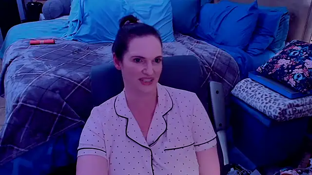 Snapshot of ninajaymes chatting on May 18, 2026, 4:07 am ninajaymes online show from May 18, 2026, 4:07 am