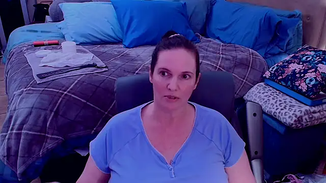 ninajaymes online show from April 21, 2026, 1:42 am