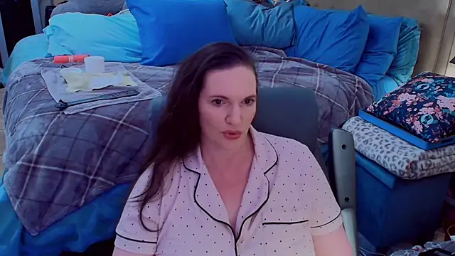 Snapshot of ninajaymes chatting on June 4, 2026, 10:47 pm ninajaymes online show from June 4, 2026, 10:47 pm