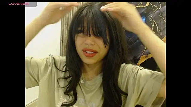 Snapshot of EIVIY1609 chatting on September 12, 2025, 1:22 pm EIVIY1609 online show from September 12, 2025, 1:22 pm