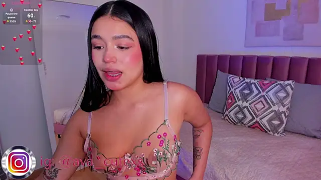 AvaScott  online show from October 8, 2025, 4:29 pm