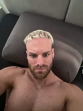 TheKevinboy online show from April 20, 2026, 4:08 pm