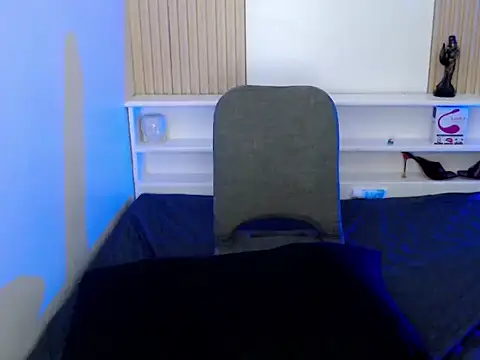 toni 0601 online show from March 11, 2025, 5:13 am