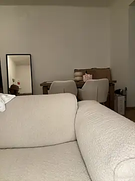 SophiiaStarr online show from January 18, 2026, 6:33 pm