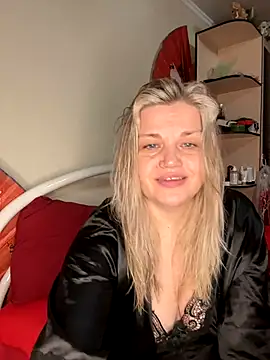 Snapshot of Nayvessa chatting on November 19, 2025, 6:52 pm Nayvessa online show from November 19, 2025, 6:52 pm