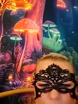 MiriandZacki online show from September 9, 2025, 5:33 pm