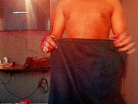 BornToSeduce online show from April 26, 2026, 10:45 am