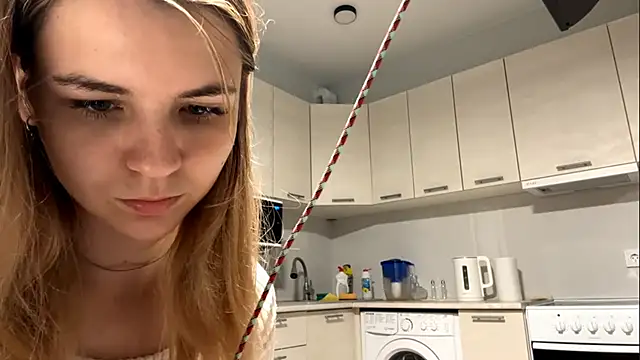 Snapshot of Denni_Spilber chatting on October 11, 2025, 3:24 pm Denni Spilber online show from October 11, 2025, 3:24 pm