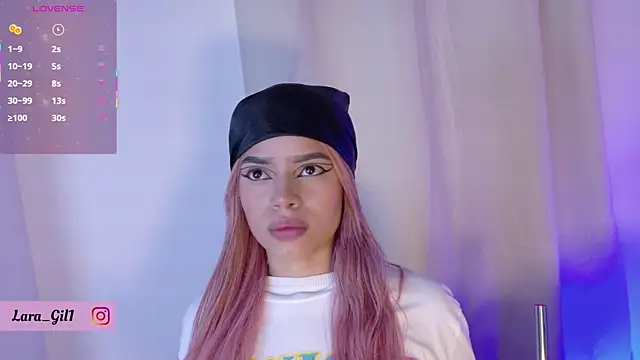 LaraGiil online show from September 20, 2025, 12:54 pm