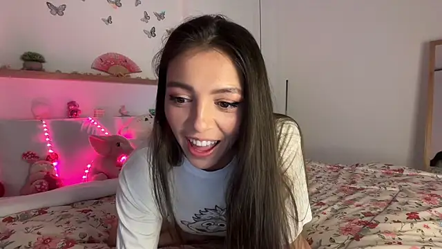 keirasworld online show from November 10, 2025, 12:15 am