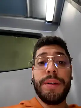 DanteWinter online show from November 20, 2025, 2:23 am