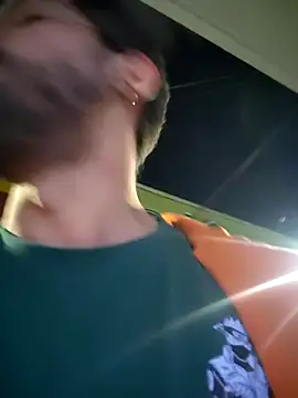 DanteWinter online show from December 18, 2025, 2:16 am