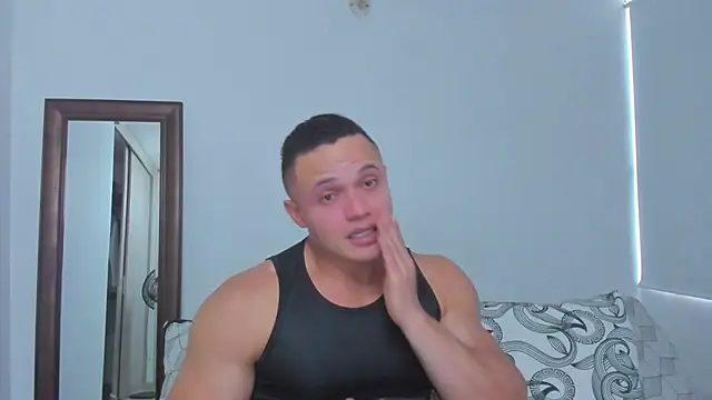 KingLevi01 online show from March 30, 2026, 10:44 pm