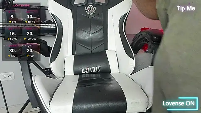 Snapshot of dereck_karter chatting on March 11, 2025, 6:08 pm dereck karter online show from March 11, 2025, 6:08 pm