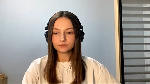 SoulHiperAgne  online show from September 27, 2025, 3:40 pm