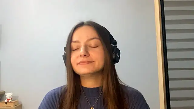 SoulHiperAgne  online show from October 4, 2025, 3:13 pm