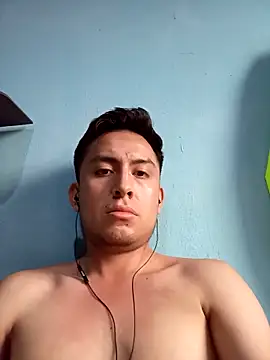 Snapshot of aczinovelez342 chatting on September 18, 2025, 12:13 am aczinovelez342 online show from September 18, 2025, 12:13 am