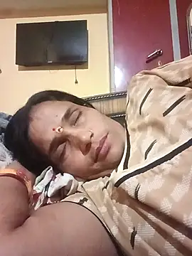 Hot-kal93 online show from November 8, 2025, 8:01 pm