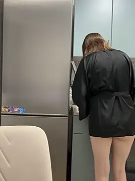 Risky-Flower online show from September 28, 2025, 6:26 pm