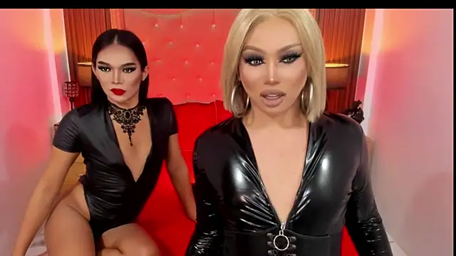 gordeushotcummer online show from October 6, 2025, 9:43 am