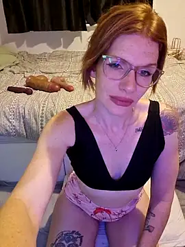 RedheadBeautt online show from November 8, 2025, 1:09 am