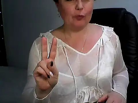 EllaLove2277 online show from January 10, 2026, 6:58 pm